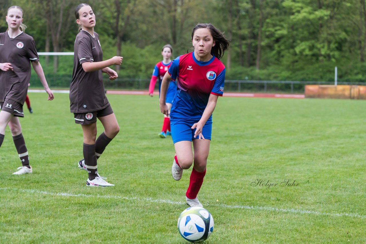 Bild 200 - wCJ VfL Pinneberg3 - St.Pauli : Ergebnis: 2:1